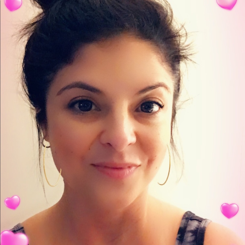 Meet your Posher, Sandra